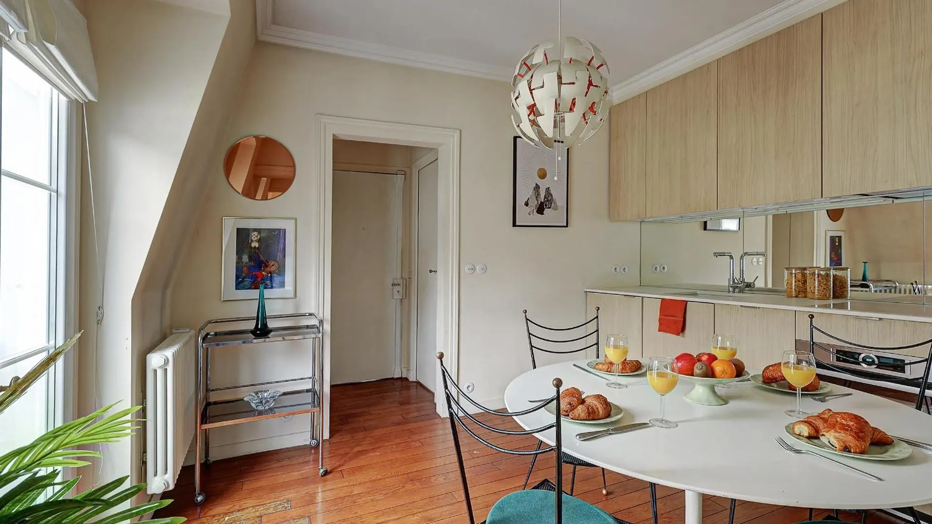 Saint Germain Des Pres - 1br - Cityapartmentstay * Paris